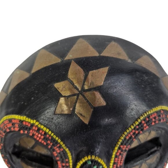Ghana African Ashanti Mask Beaded‎ Brass Inlay Carved Round Wood Art Sculpture - Picture 4 of 7